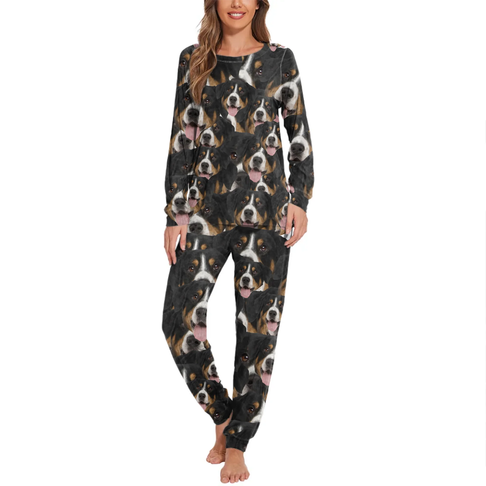 Schlafanzug Mockup Printbelle Frau